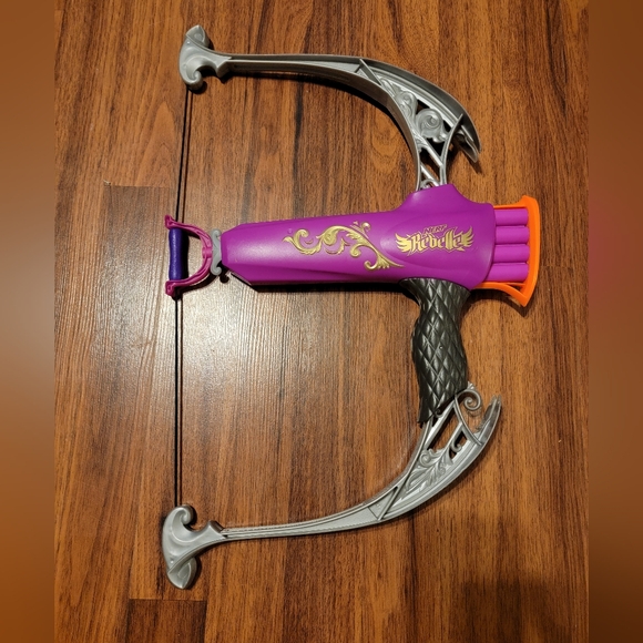 Nerf Rebelle Charmed EverFierce Bow - Picture 1 of 2